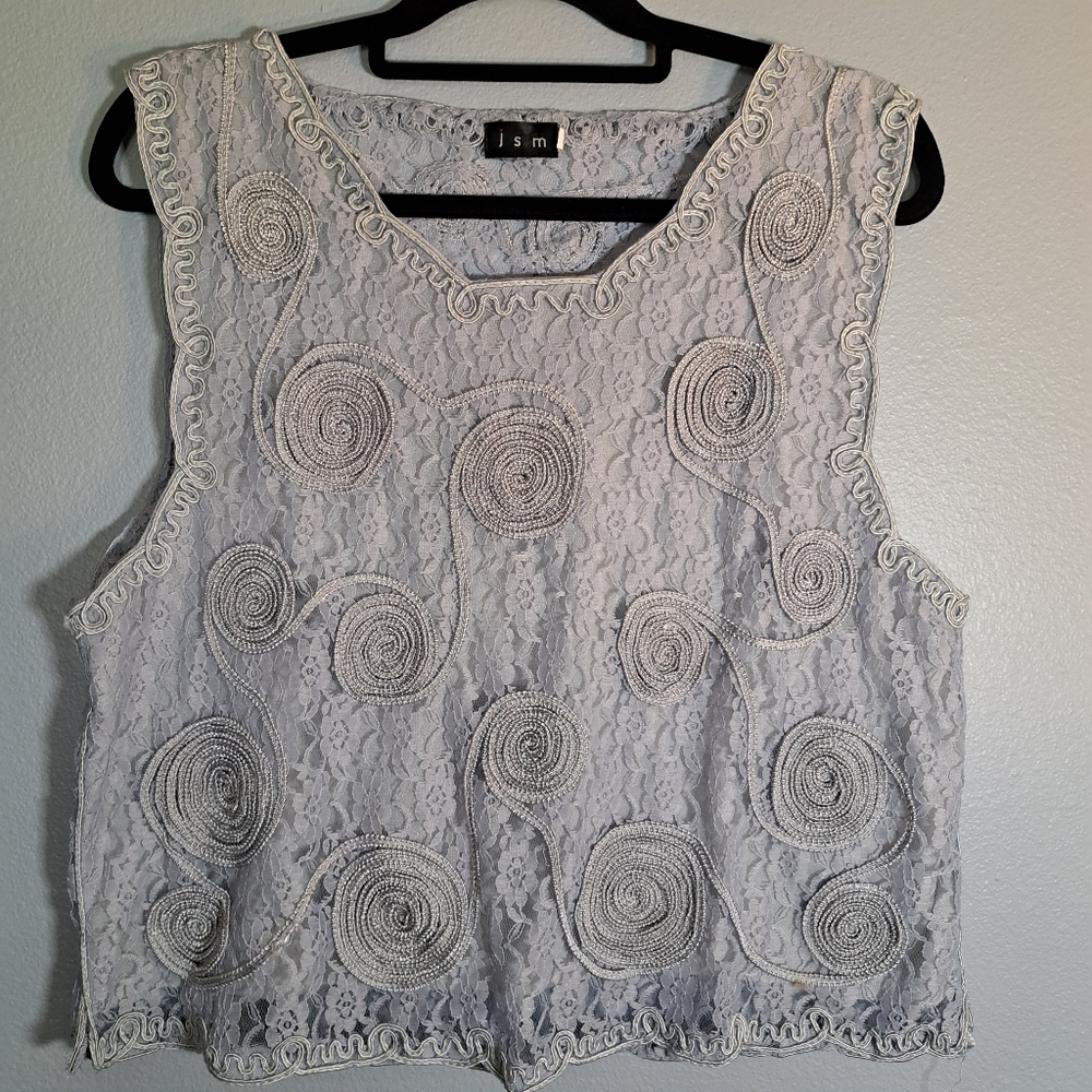 jsm lace crop top, front is lined , size L.